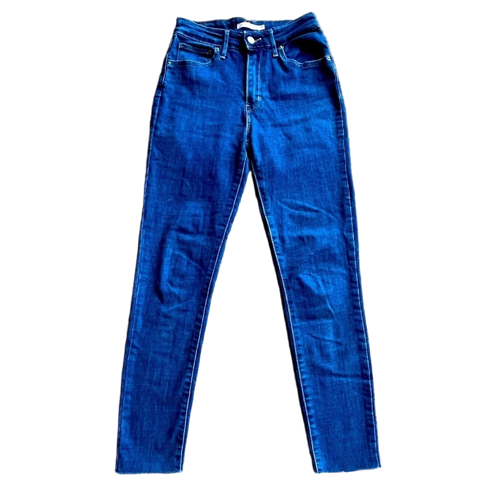 Levi’s 721 High Rise Skinny Raw Hem Jeans 27